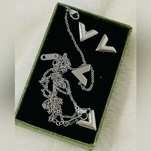 Stainless Steel V-Shaped Elegant Silver Jewelry Set unbranded